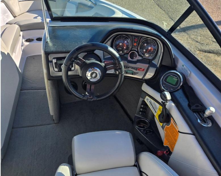 2013 Sport Nautique 200