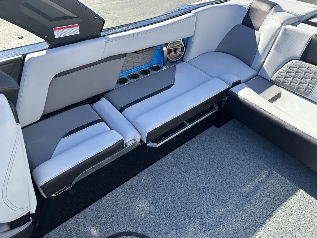 2022 MasterCraft X24