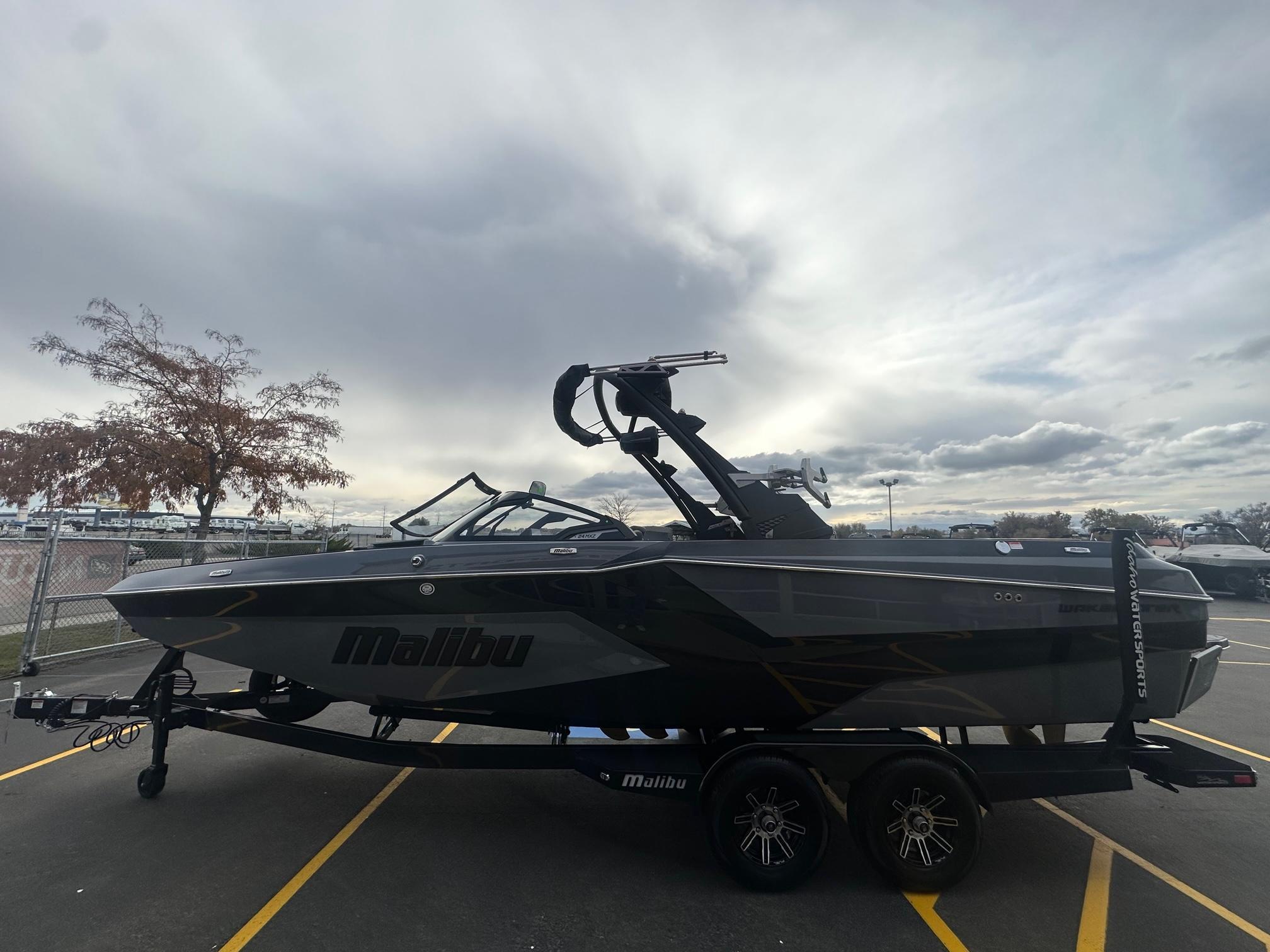 boat.Title