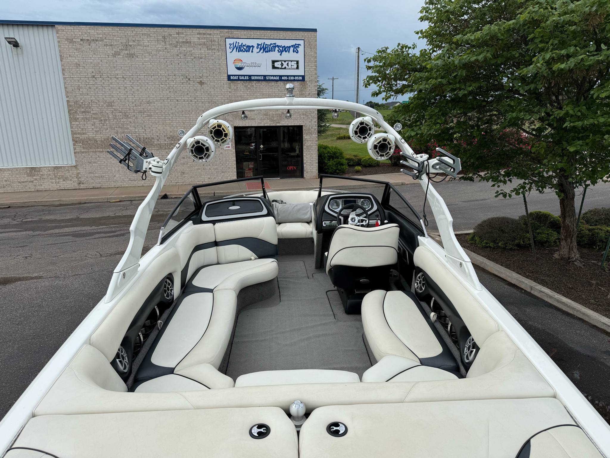 2008 Malibu Wakesetter 23LSV