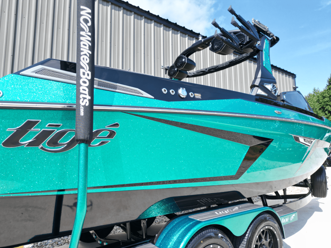 2025 Tige 22 RZX