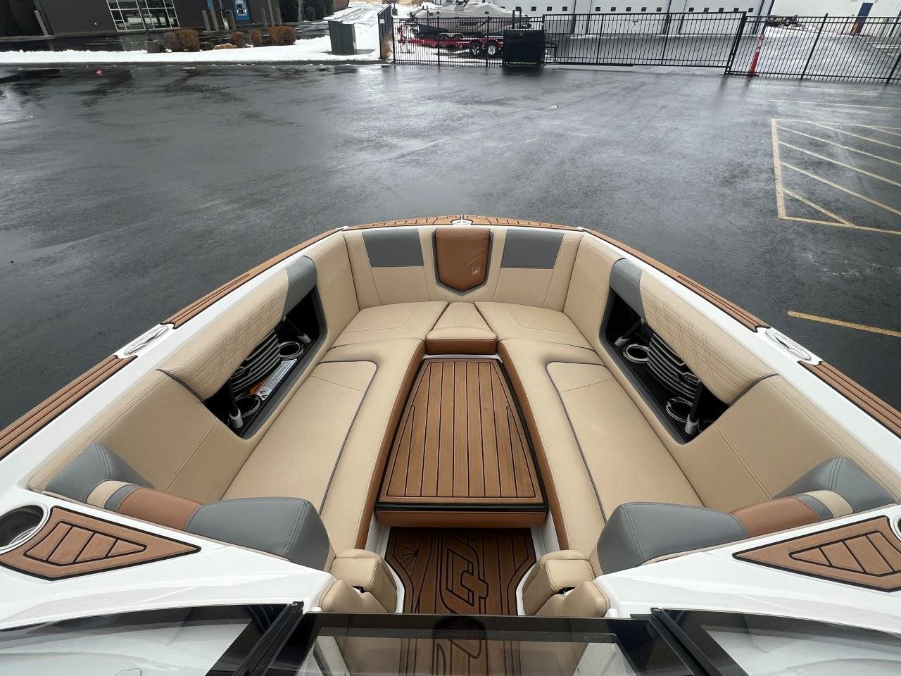 2019 Nautique G25